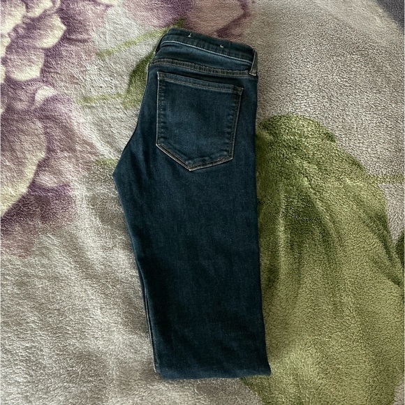 Banana Republic Women’s New Perfect Skinny Premium Denim - Picture 6 of 14